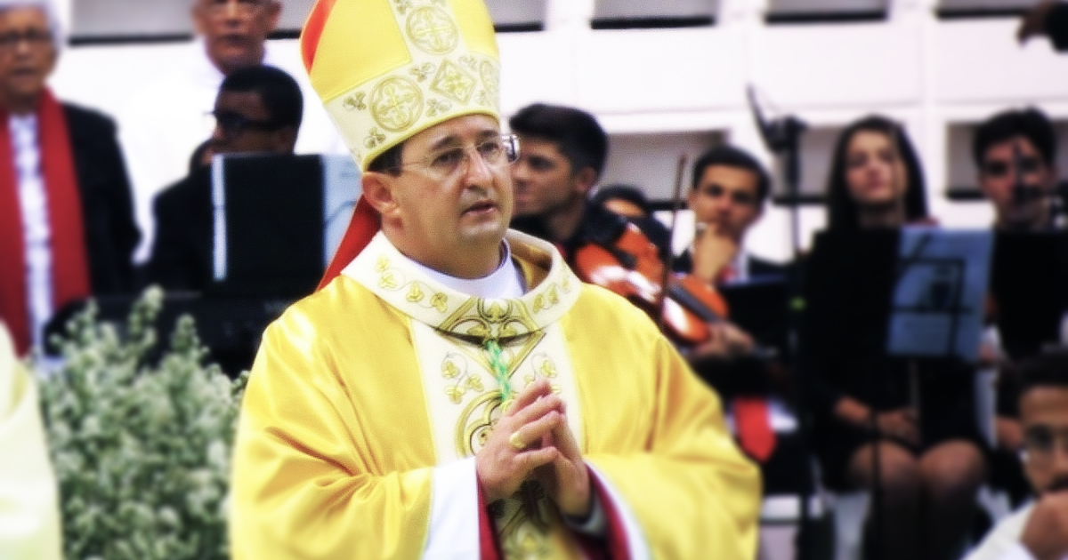 Igreja Católica Ordenação Diaconal Dom Francisco Cota